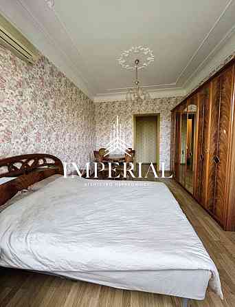 Оренда Квартира 3-кімнатна, 3/6 поверх на вул. Прорізна Kiev