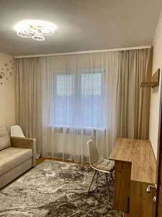 Оренда Квартира 2-кімнатна, 8/24 поверх на Харьковское шоссе Київ