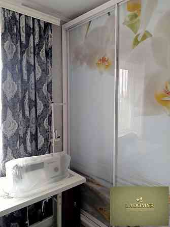 Продаж Квартира 3-кімнатна, 4/5 поверх на вул. Степана Бандери Рівне