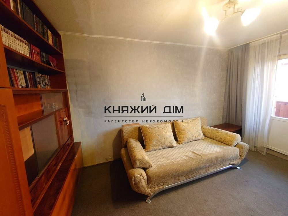 Оренда Квартира 1-кімнатна, 1/9 поверх на вул. Багговутовская ул./ Загорівська Kiev - photo 1