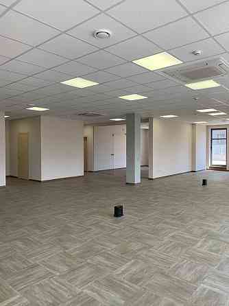Оренда офісне приміщення на Генуэзская ул. поверх - 5/6 Odessa
