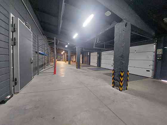 Оренда торгове приміщення на улица Константиновская, д.66 приміщень - 2, поверх - 2/6 Киев