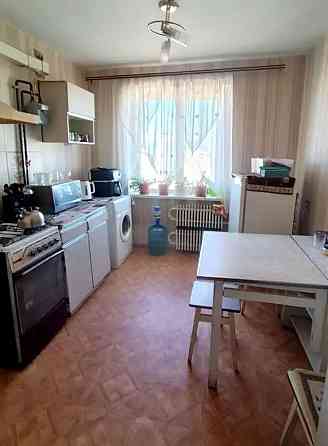 Продаж Квартира 3-кімнатна, 10/10 поверх на Кожемяки ул., 9 Дніпро