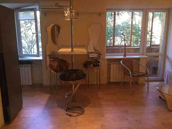 Оренда Квартира 3-кімнатна, 2/9 поверх на бул. Русановский, 11/11 Киев