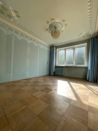 For sale 4-room Apartment 73 sq.m Наукова L'viv