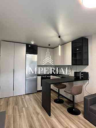 Оренда Квартира 1-кімнатна, 11/26 поверх на вул. вул.Олександра Олеся, 8/17 Kiev