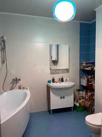 Продаж Квартира 1-кімнатна, 2/12 поверх на вул. Підлісна Kharkiv