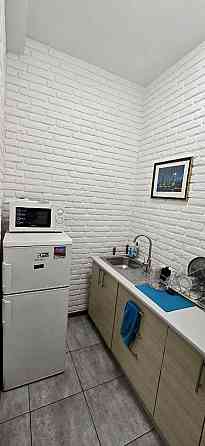 Продаж Квартира 2-кімнатна, 21/23 поверх на Берестейський вул., д. 26 Kiev