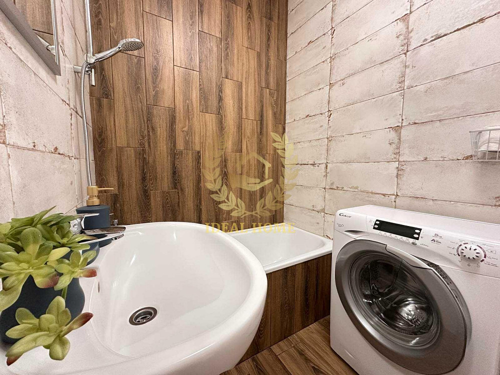 Продаж Квартира 2-кімнатна на Боголюбова ул., 34  - фото 6