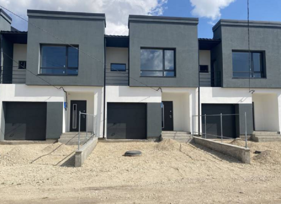 Продаж 2 поверхового будинку з каміном і ділянкою на 2 сотки, 116 кв. м, 3 кімнати, с.Біла / Тернопі 
