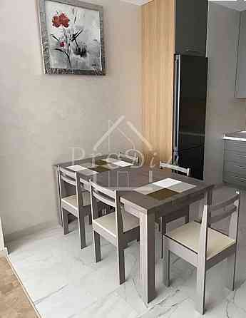 Оренда Квартира 2-кімнатна, 6/16 поверх на Європейського Союзу, 43 Киев