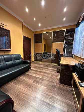 Продаж Будинок 6-кімнатний на вул. Вологодська Харьков