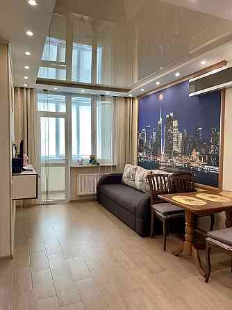 Оренда Квартира 1-кімнатна, 10/25 поверх на Завальна, 10б Kiev