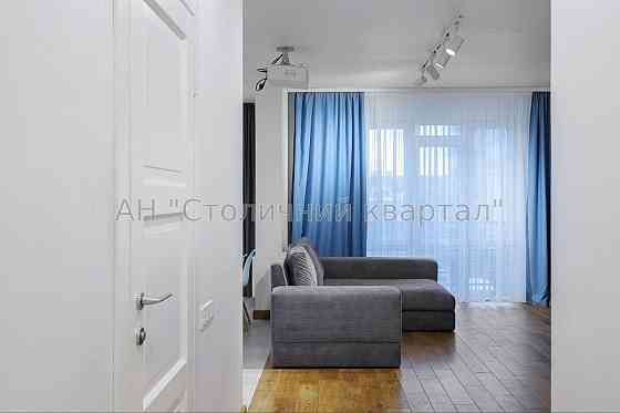 Продаж Квартира 3-кімнатна, 3/6 поверх на Метрологічна вул., 109А Київ