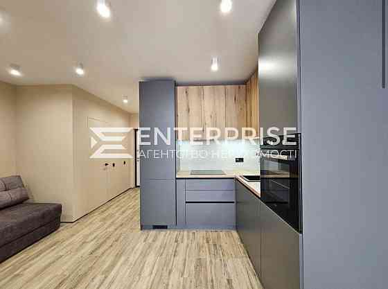 Продаж Квартира 1-кімнатна, 13/27 поверх на вул. Булаховского Академика Київ