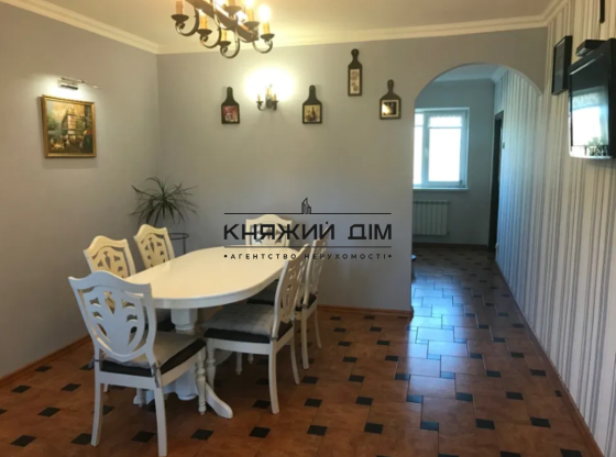 Продам теплий та затишний будинок у с. Віта-Поштова. №228908 