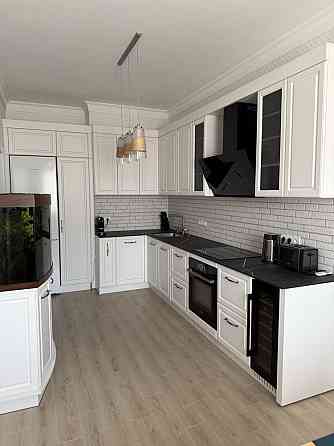 Продаж Квартира 2-кімнатна, 13/16 поверх на Гетьмана Павла Скоропадського вул., д. 39 Kiev