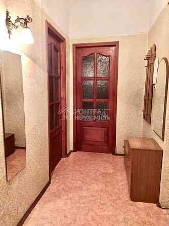 Продаж Квартира 2-кімнатна, 5/8 поверх на вул. Павлівський майдан Kharkiv