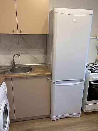 Продаж Квартира 2-кімнатна, 12/13 поверх на Лесі Українки вул., д. 36/10 Kiev