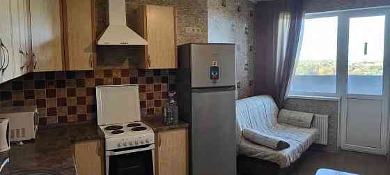 Оренда Квартира 1-кімнатна, 14/25 поверх на ул. Рижская Kiev