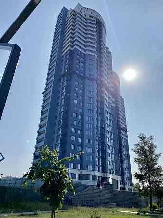 Оренда Квартира 2-кімнатна, 28/30 поверх на ул. Никольско-Слободская Київ