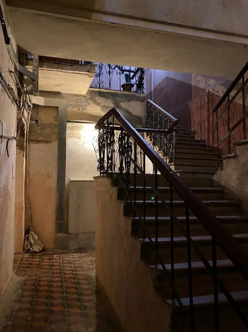 Коммунальная ( почти полноценная однокомнатная ) квартира Odessa - photo 7