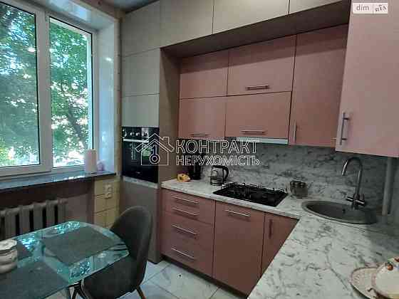 Продаж Квартира 2-кімнатна, 3/5 поверх на вул. Науки Харків