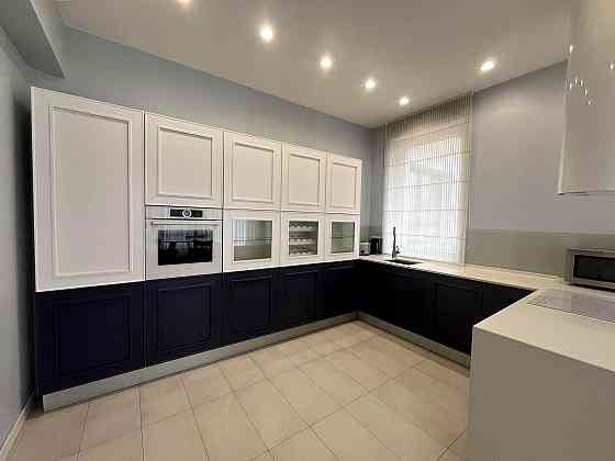 Продаж Квартира 2-кімнатна, 18/23 поверх на Димитрова вул., д. 4 Kiev