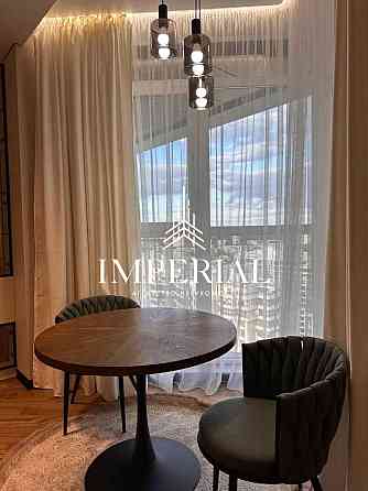 Продаж Квартира 1-кімнатна, 24/30 поверх на вул. Андрія Верхогляда Київ