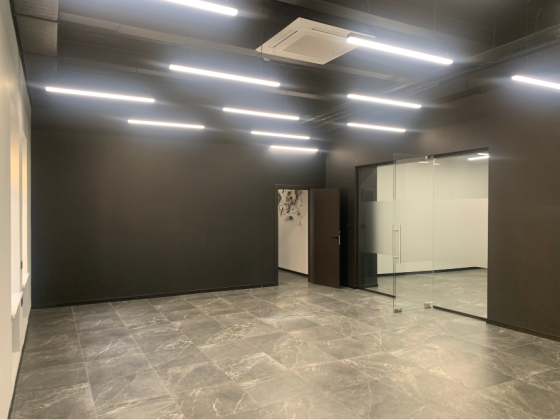 Здається Офісні приміщення площа 180 кв.м 2-й поверх Львів Проспект Шевченка 113Г Львів