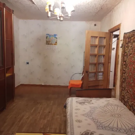 I will rent a simple - modest 1-room apartment on Cheryomushki street Kosmonavtov/Ost. 