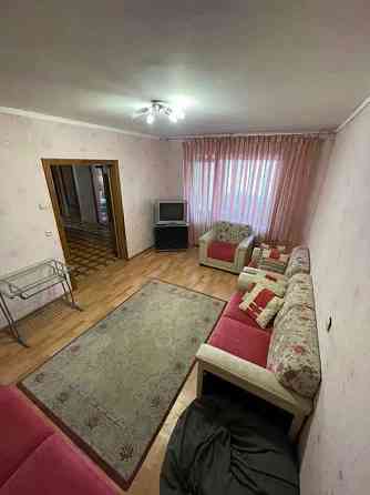 Оренда Квартира 3-кімнатна, 5/22 поверх на ул. Юлии Здановской (ул. Михаила Ломоносова), 83а Kiev