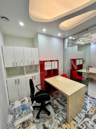 Оренда офісне приміщення на Євгена Коновальця вул., 32Б приміщень - 8, поверх - 1/24 Київ