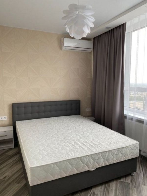 Оренда Квартира 1-кімнатна, 18/2 поверх на пр. Николая Бажана, 17 Київ - фото 1