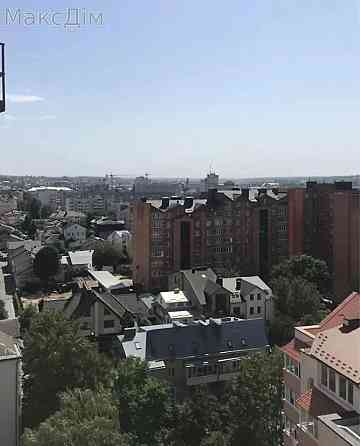 Продаж Гараж/паркомісце на вул. Полковника Нечая 16/16 поверх Ternopil'