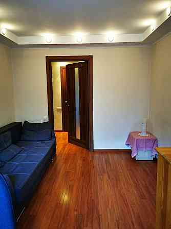 Оренда Квартира 3-кімнатна, 2/9 поверх на просп. Павла Тичини, 19 Київ