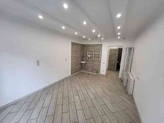 Оренда офісне приміщення на улица Русовой Софьи, д.3 приміщень - 1, поверх - 1/24 Київ