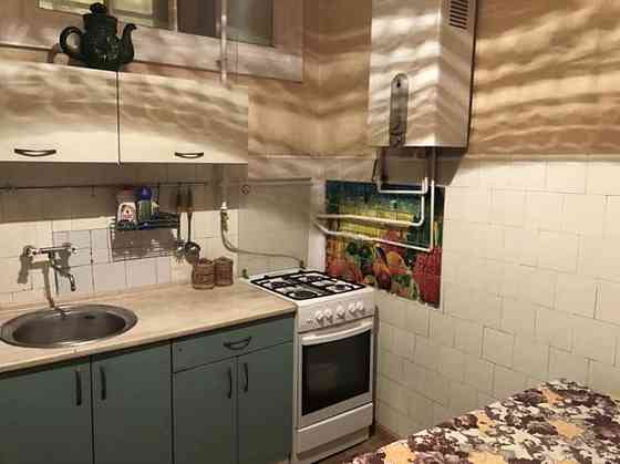 Оренда Квартира 2-кімнатна, 3/5 поверх на ул. Ялтинская, 22 Киев