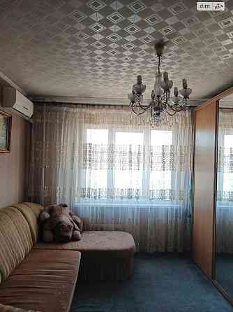 Продаж Квартира 3-кімнатна, 13/16 поверх на Бажана Миколи вул., д. 7 Київ