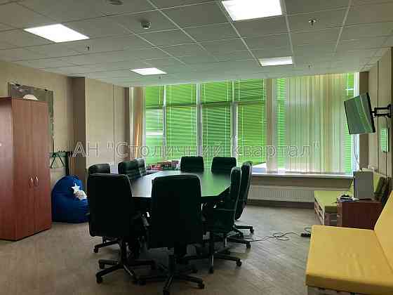 Продаж Будинок 1-кімнатний на Дніпровська наб., 26Ж Київ