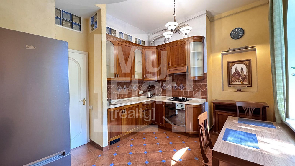 Оренда Квартира 3-кімнатна, 2/5 поверх на вул. Хмельницкого Богдана Kiev - photo 4