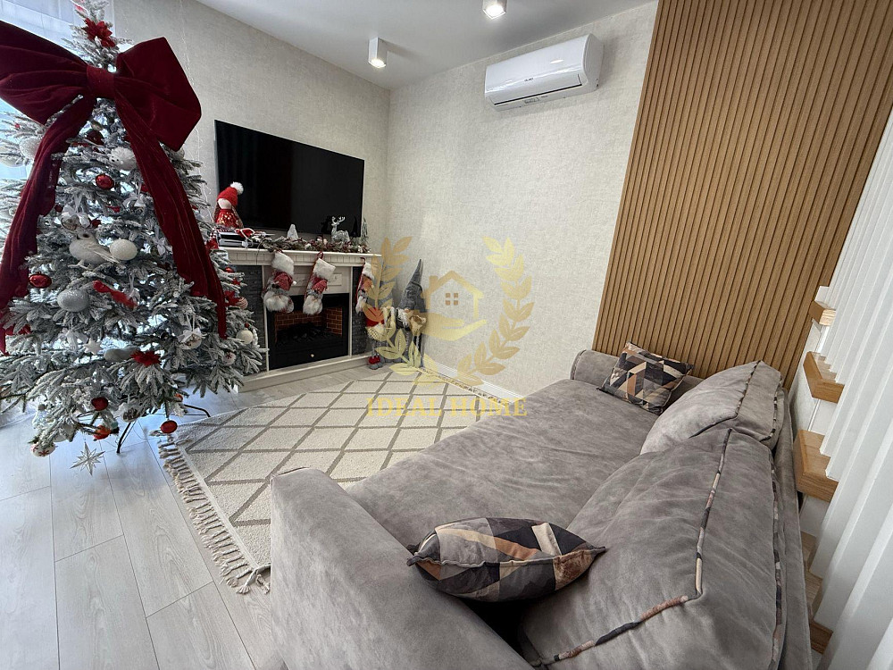 Продаж Будинок 5-кімнатний  - фото 2