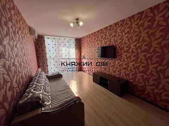 Оренда Квартира 2-кімнатна, 12/25 поверх на Драгоманова ул. Киев