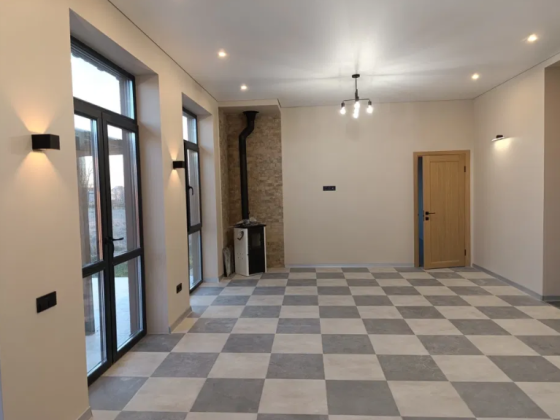 Продам дом в Фонтанке (ТЦ "Ривьера") Fontanka