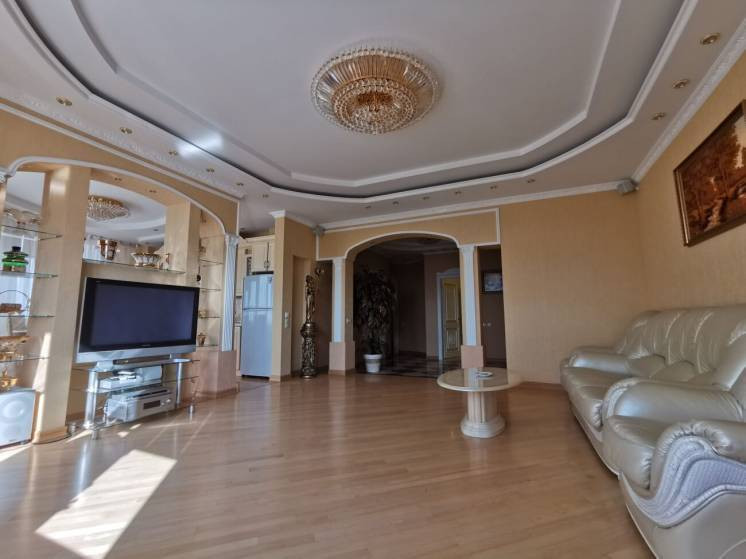 Оренда Квартира 3-кімнатна, 23/25 поверх на Маршала Тимошенко, 21 Київ - фото 2