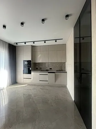 For rent 1-room Apartment 42 sq.m Краснова, 1А Odessa