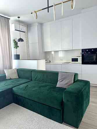 Продаж Квартира 3-кімнатна, 3/3 поверх на Новоселовская ул., 11 Dnipro