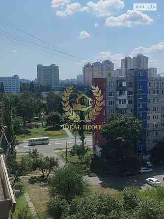 Продаж 3 кімнатної квартири в Києві Киев