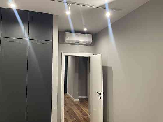 Продается квартира с современным ремонтом ! вид моря со всех комнат. Одесса