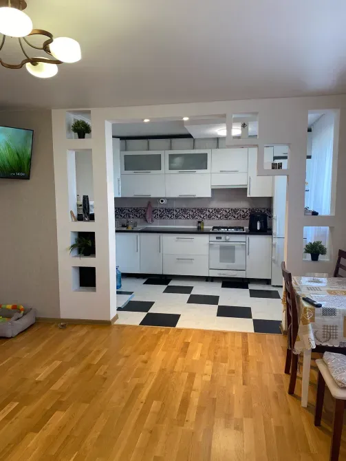 Продаж 4к Квартира 82 кв.м Привокзальна 6/126 Житомир - фото 4